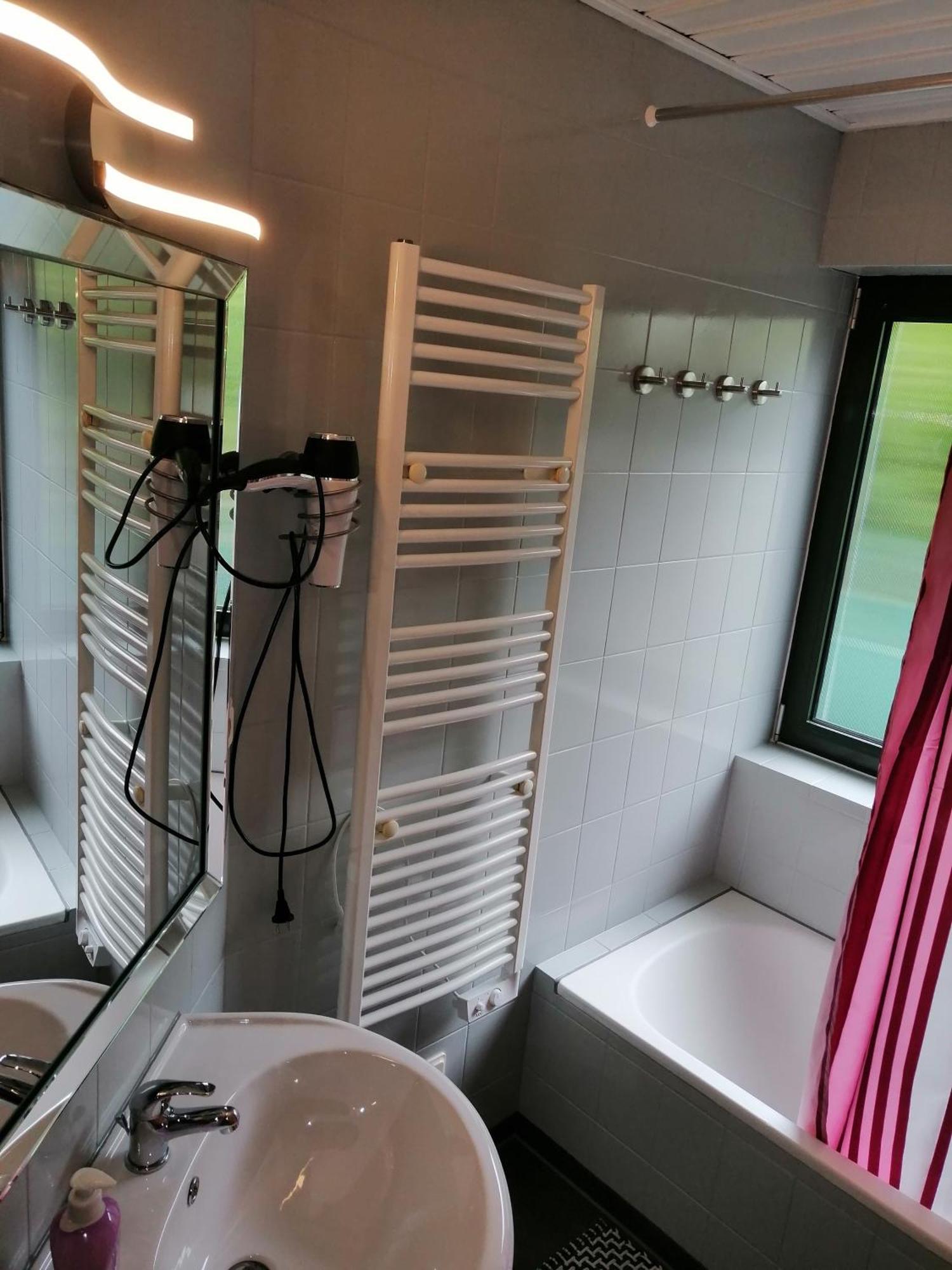 Haus Mohr - Ferienwohnung Im Taunus Weilmunster Экстерьер фото